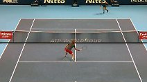 Erster Deutscher ATP-Champion seit 1995: Zverevs krachende Vorhand kippt Djokovics Balance