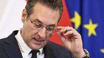 Tausende Wiener fordern Neuwahlen: FP-Chef Strache zieht Konsequenzen nach Skandal-Video