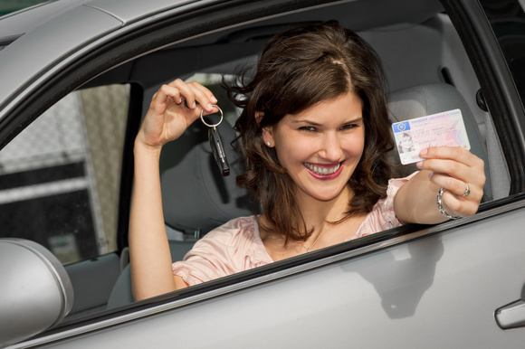 Wie viel kostet ein Führerschein der Klasse B? (© Light Impression - stock.adobe.com)