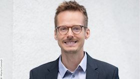 E-Auto beim Tanken